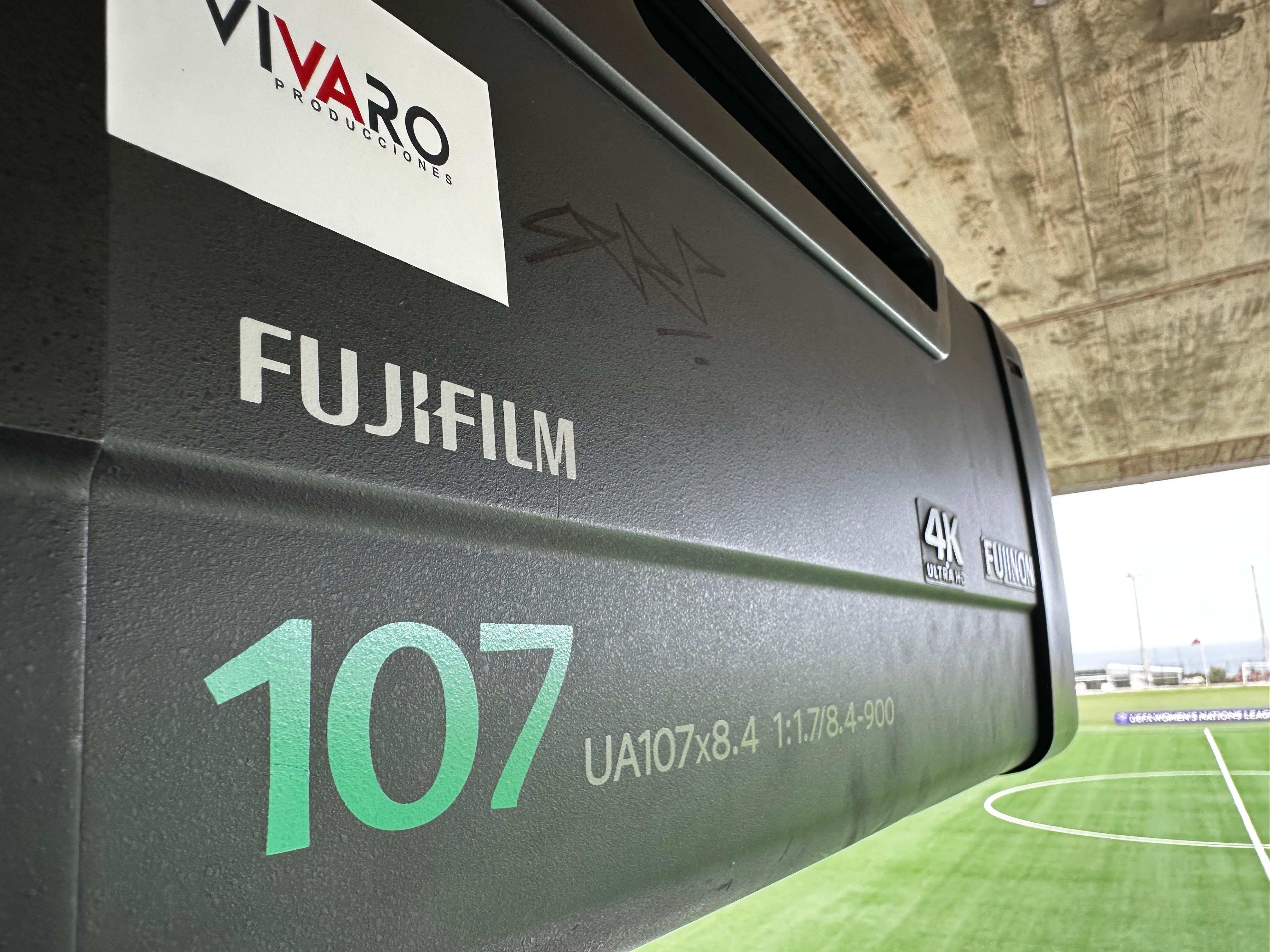 Cámara Broadcast cubriendo un partido